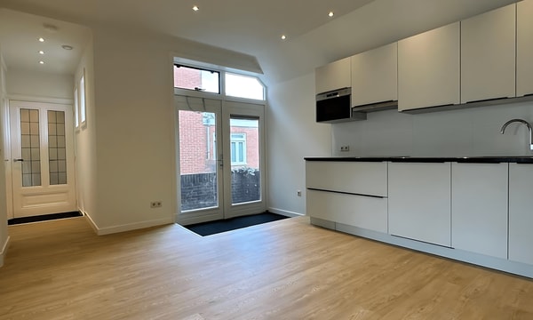 Appartement | 65m² | €1895,-