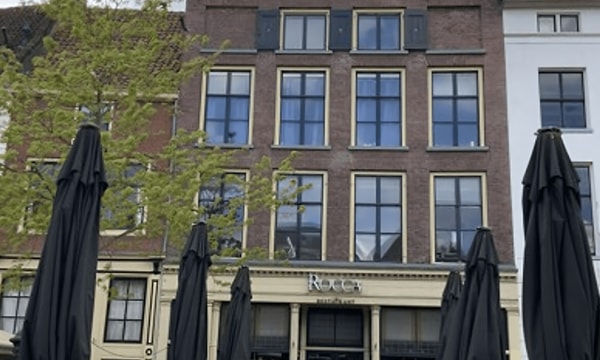 Appartement | m² | €932,-