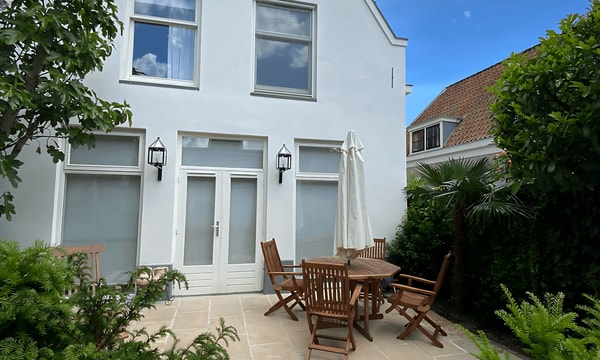 Huis | 118m² | Middenstraat | €2500,-