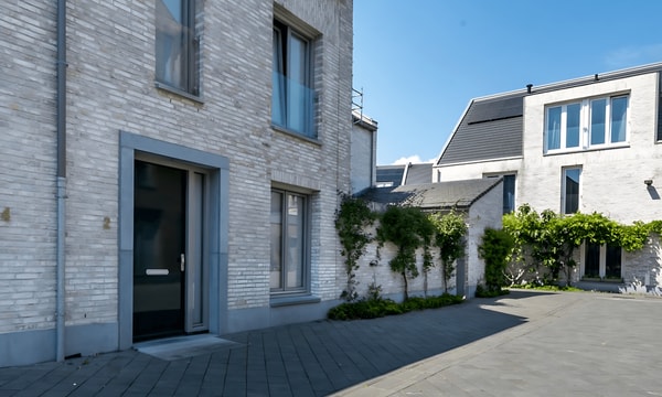 Huis | 130m² | €1750,-