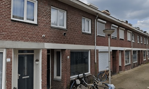 Kamer | 13m² | Hobbemastraat | €711,-