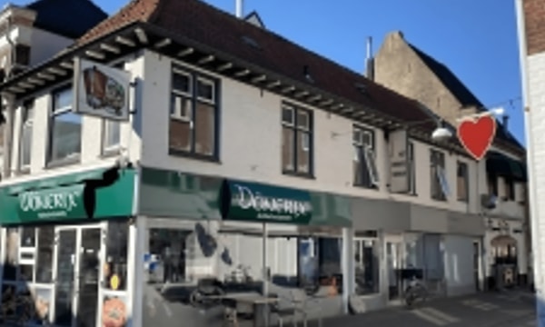 Kamer | 93m² | €1022,-