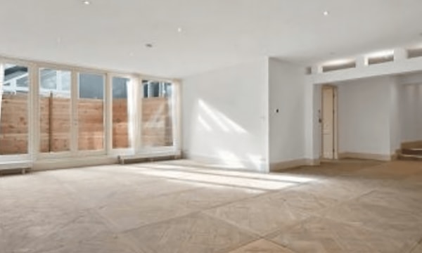 Kamer | 100m² | €2350,-