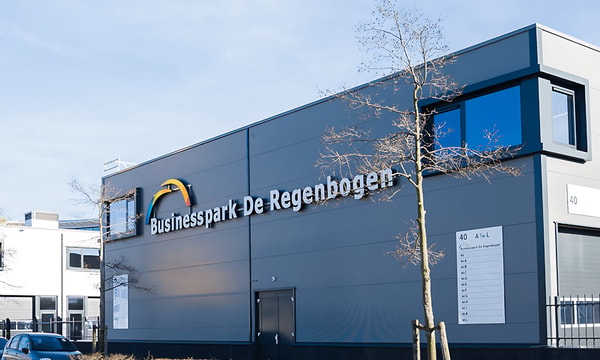 Bedrijfsruimte | 100m² | €1750,-