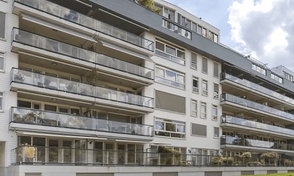 Kamer | 162m² | €1750,-