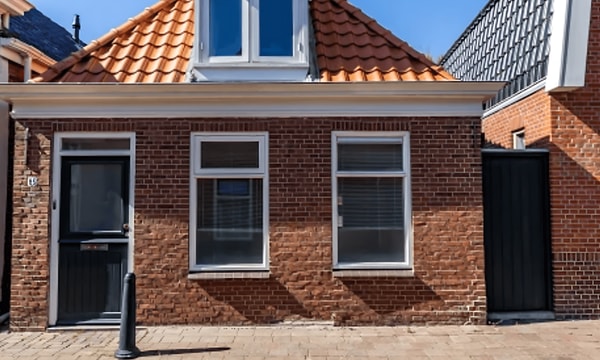 Kamer | 159m² | €1400,-