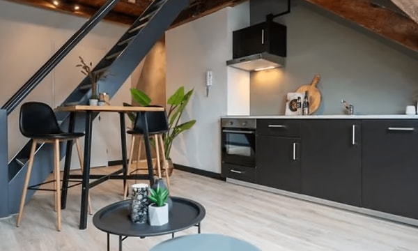 Kamer | m² | €1050,-