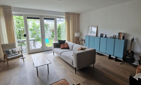 Huis | 139m² | €2450,-