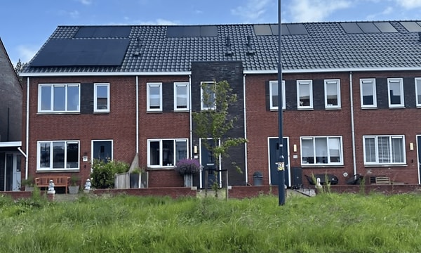 Huis | 120m² | €1445,-