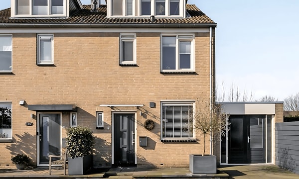 Huis | 108m² | €2595,-
