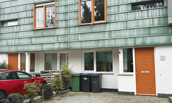 Huis | 152m² | €2400,-
