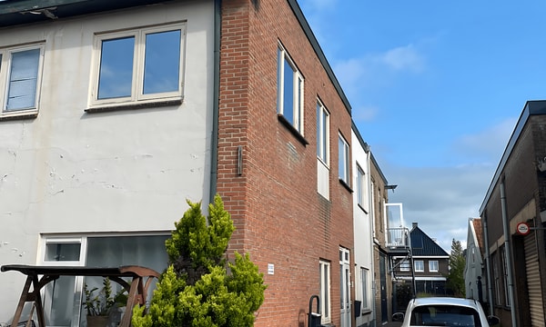 Studio | 12m² | €326,-