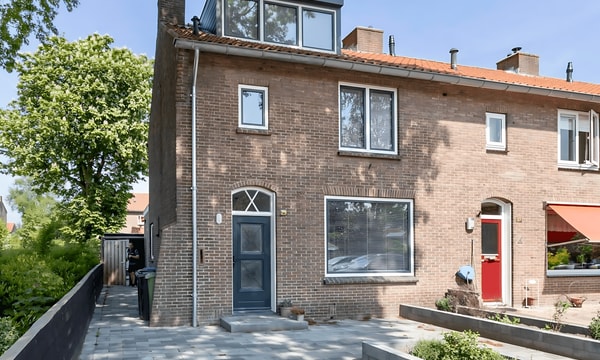 Huis | 120m² | Tets van Goudriaanstraat | €2400,-