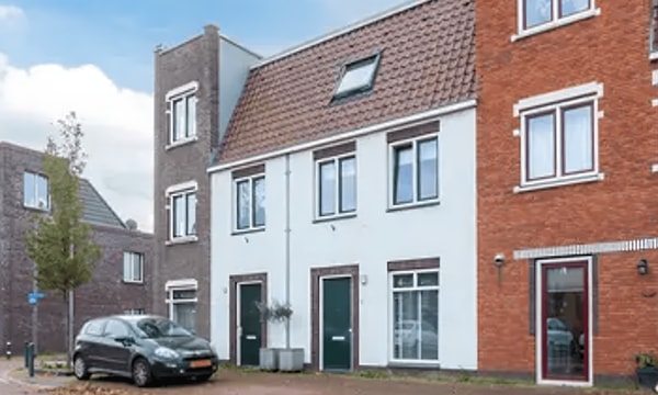 Kamer | 129m² | €2150,-