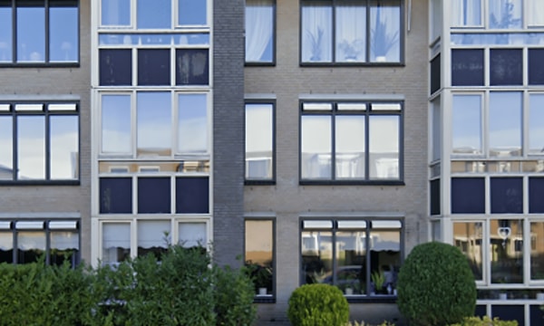 Kamer | m² | €301,-