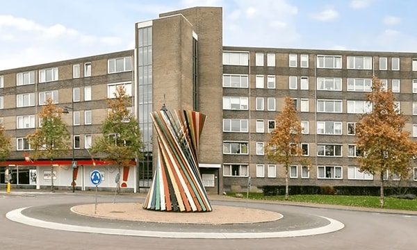 Kamer | 255m² | €802,-