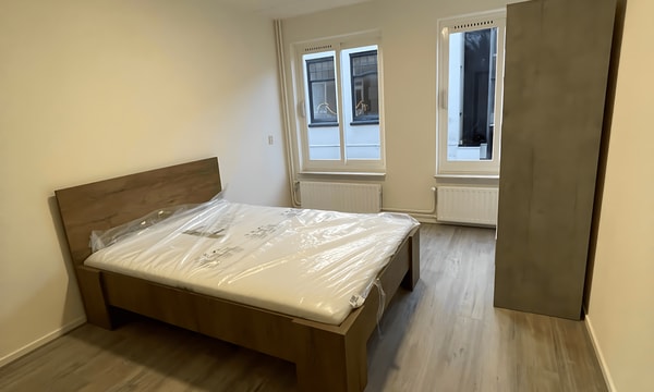 Kamer | 12m² | €475,-