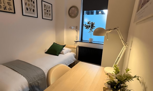 Kamer | 10m² | €850,-