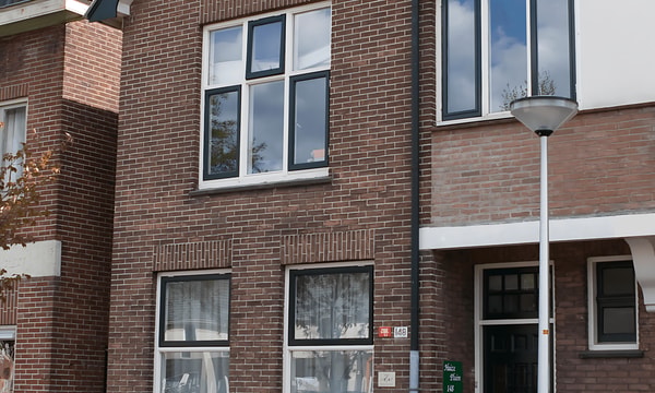 Kamer | 16m² | €370,-