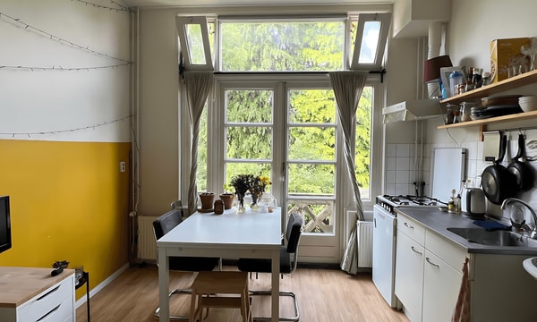 Kamer | 16m² | €655,-