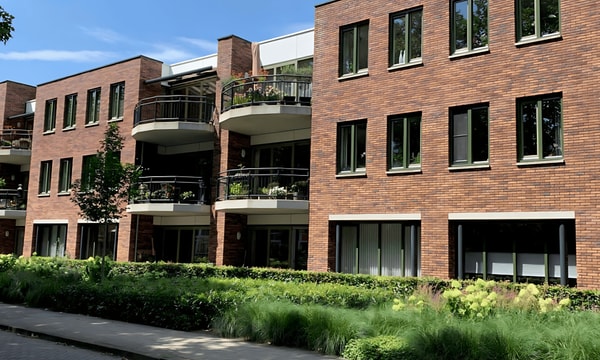 Huis | 96m² | Vuurdoornerf | €1475,-