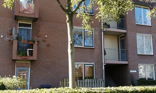 Kamer | m² | €678,-