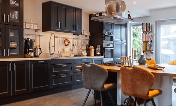Huis | 120m² | €2150,-
