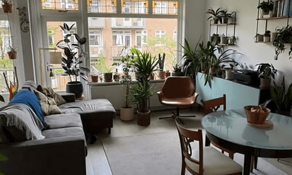 Kamer | m² | €1115,-