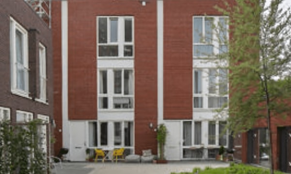Huis | 104m² | €1625,-