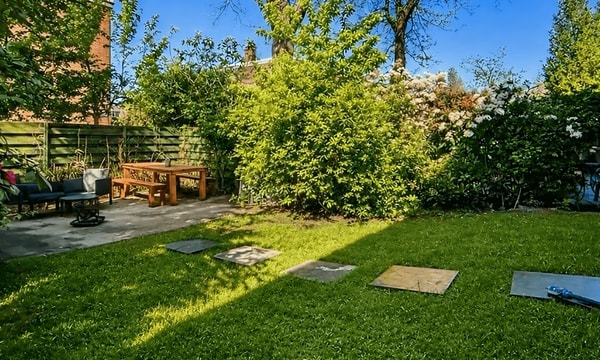 Kamer | 90m² | €3250,-