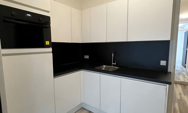 Kamer | 80m² | €1450,-