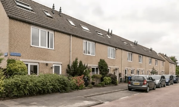 Kamer | 108m² | €1229,-