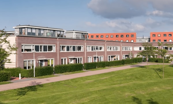 Kamer | 85m² | €1825,-