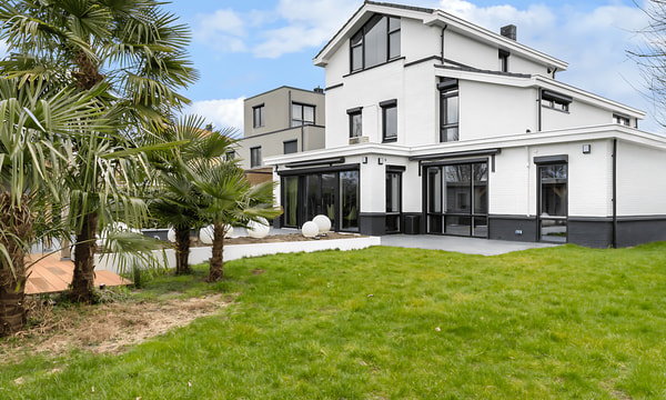 Huis | 259m² | €4850,-