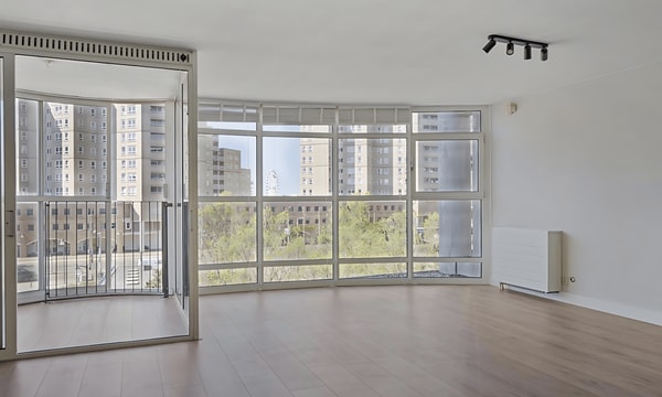 Kamer | 92m² | €2450,-