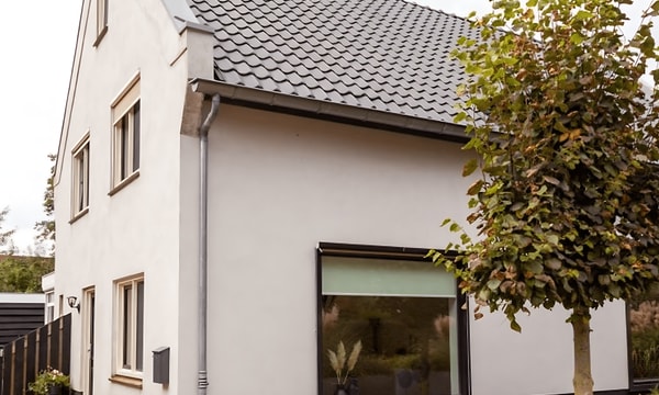 Huis | 104m² | €1950,-