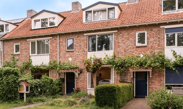 Huis | 111m² | €1900,-