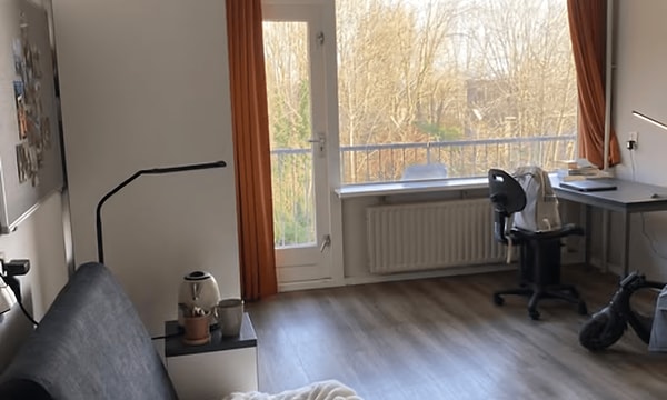 Kamer | m² | €650,-
