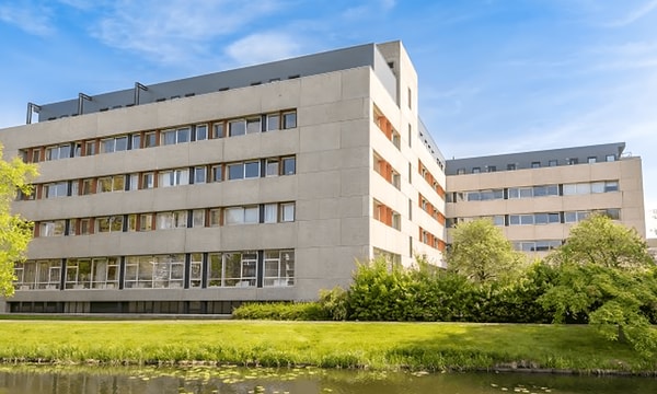 Kamer | 73m² | €899,-