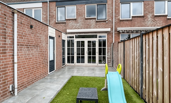 Huis | 134m² | €2350,-