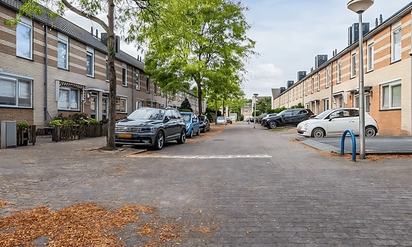 Kamer | 116m² | €2010,-
