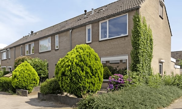 Huis | 132m² | €1950,-