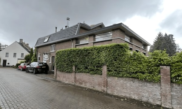 Huis | m² | €959,-