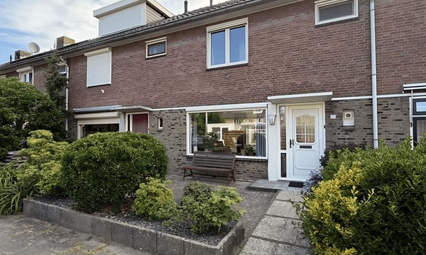 Huis | 89m² | €1166,-