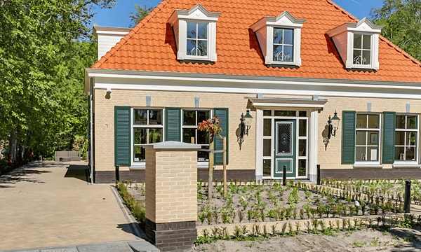 Kamer | 91m² | €4950,-