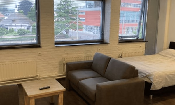 Kamer | 30m² | €800,-