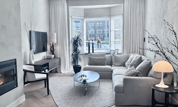 Huis | m² | €2300,-
