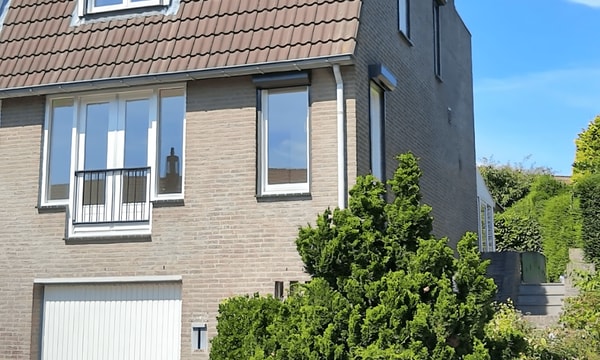 Kamer | 85m² | €1295,-