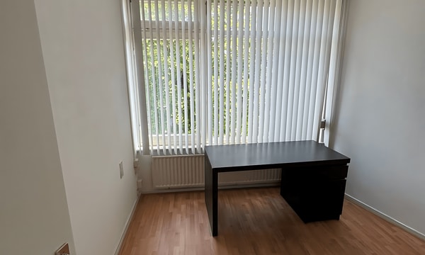 Studio | 9m² | Benzenraderweg | €380,-