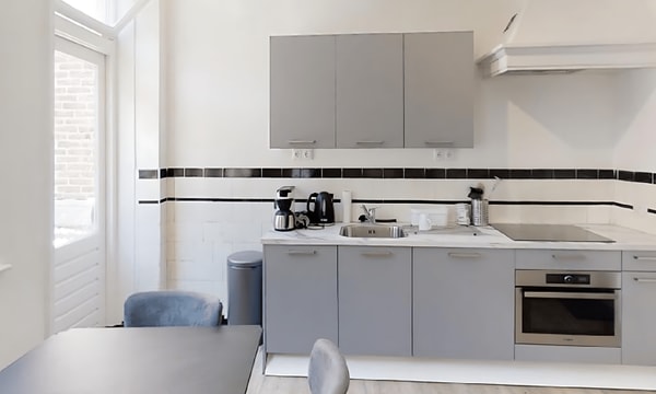 Studio | 40m² | €1695,-